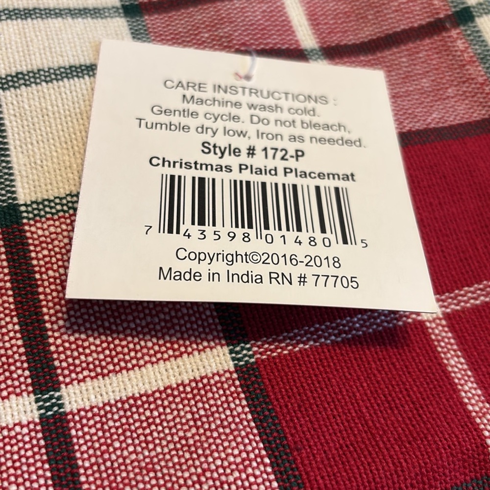Christmas Plaid placemats set of 4 - Picture 4 of 4